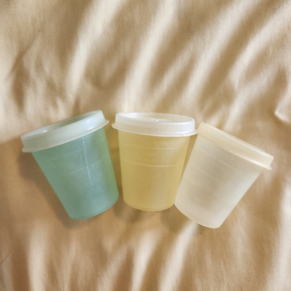 1946-1947 Tupperware midgets early vintage set of 3 Pastels miniatures - Picture 3 of 8